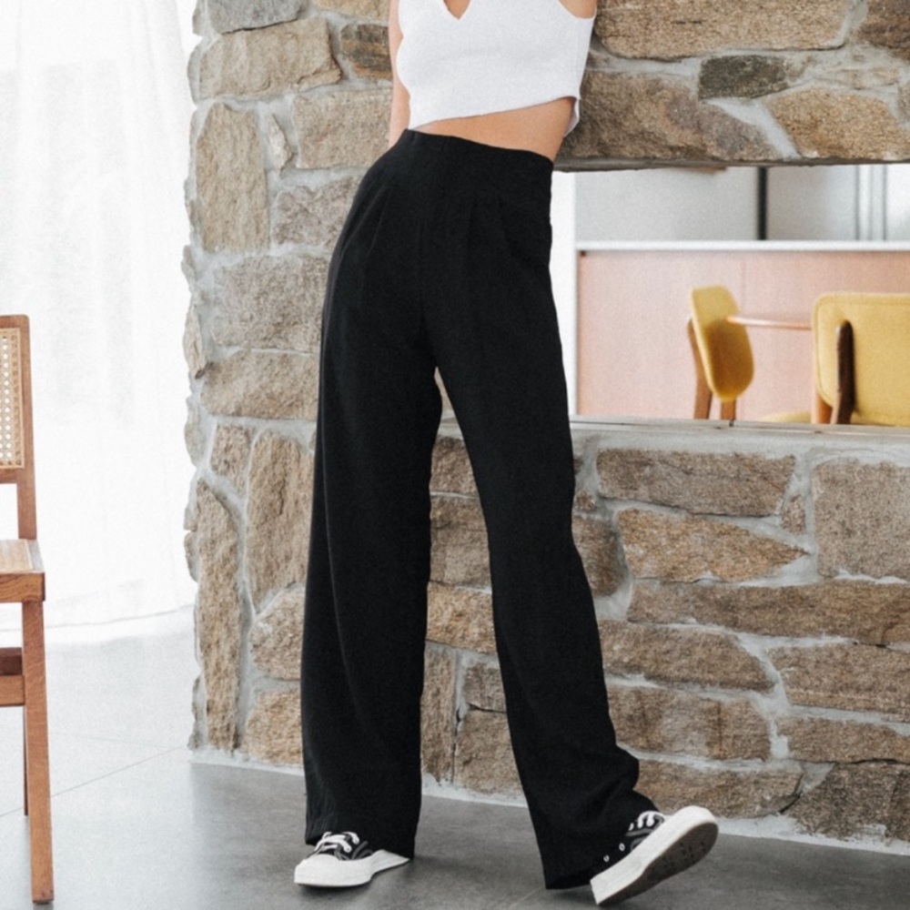 charcoal clothing pants